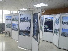高效便捷，點亮商機 展柜與攤位租賃全攻略